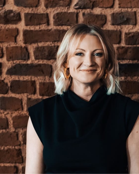 Portrait of Laura Perry